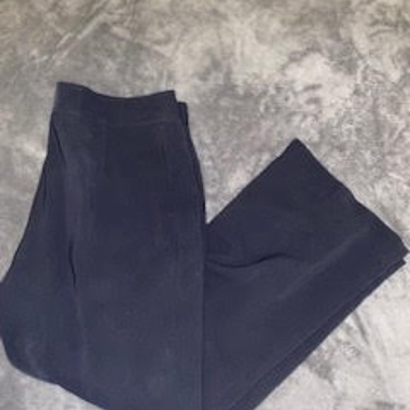 2 pcs Navy Tahari Suit - Picture 2 of 2